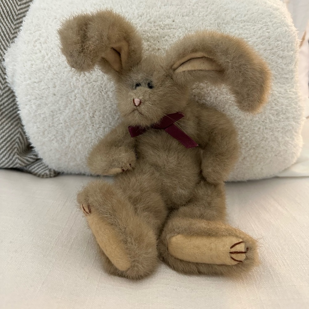 1992 Rare and Retired Ty Plush Bunny Toy